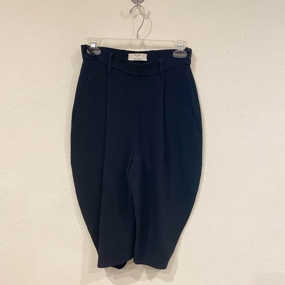 Prada Pleated Bermuda Shorts Size 10 EUC - Picture 1 of 5